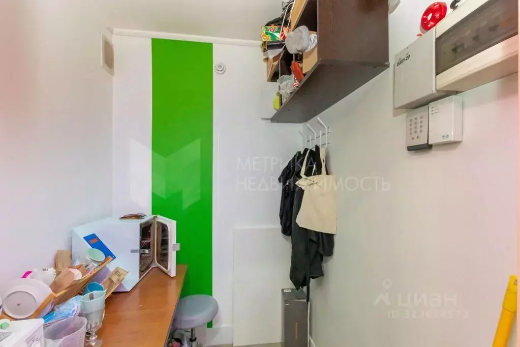 Помещение свободного назначения в Тюменская область, Тюмень Малая ... - Фото 1