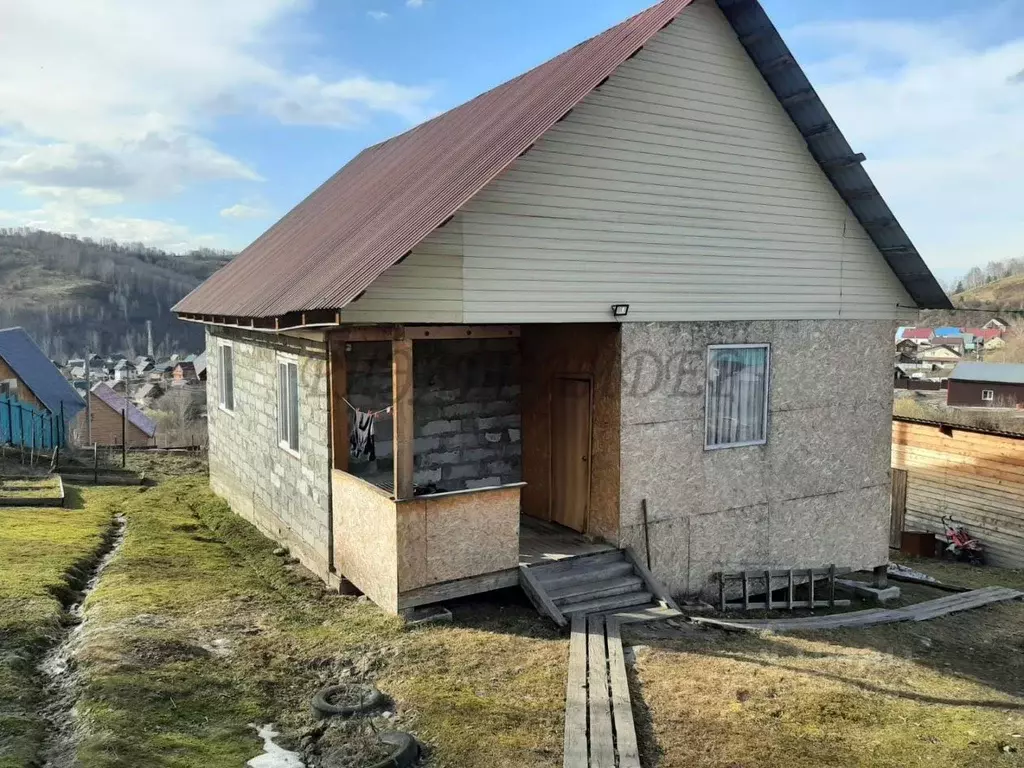 Дом в Алтай, Горно-Алтайск ул. Горно-Алтайская (88 м) - Фото 1