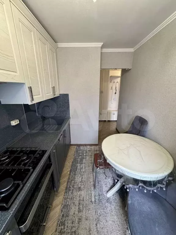2-к. квартира, 52 м, 6/9 эт. - Фото 0