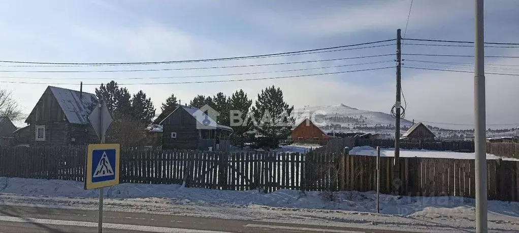 Дом в Бурятия, Тарбагатайский район, Саянтуйское с/пос, с. Нижний ... - Фото 1