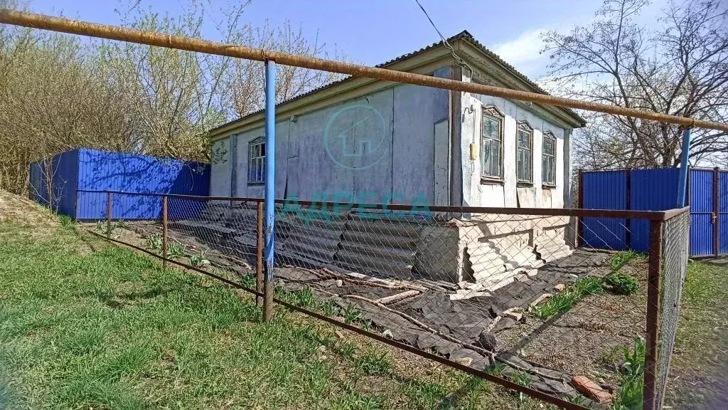 Дом в Белгородская область, Новооскольский городской округ, Погромец ... - Фото 1
