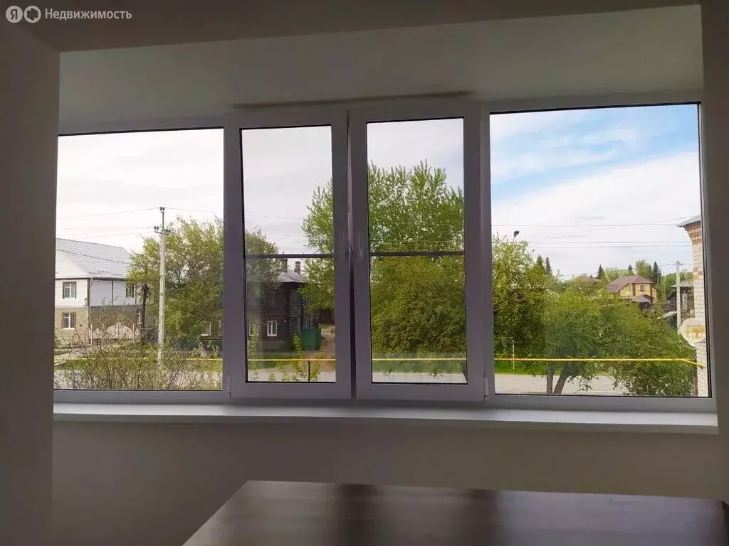 3-комнатная квартира: Ялуторовск, улица Свободы, 18 (65.3 м) - Фото 1