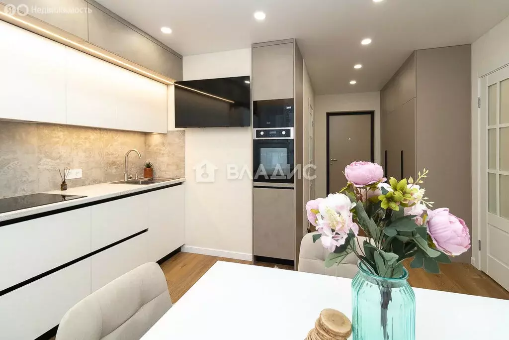 1-комнатная квартира: Владимир, улица Нижняя Дуброва, 49Б (36 м) - Фото 1