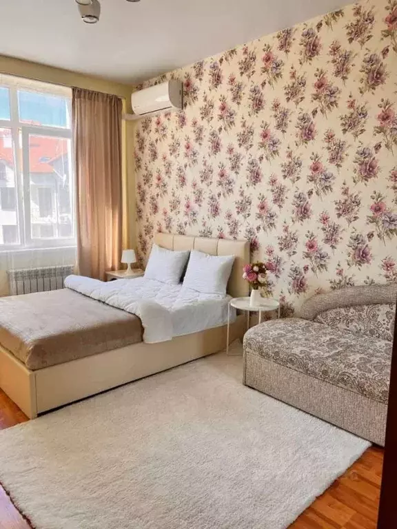 1-к кв. Краснодарский край, Геленджик Крымская ул., 19к1 (45.0 м) - Фото 0