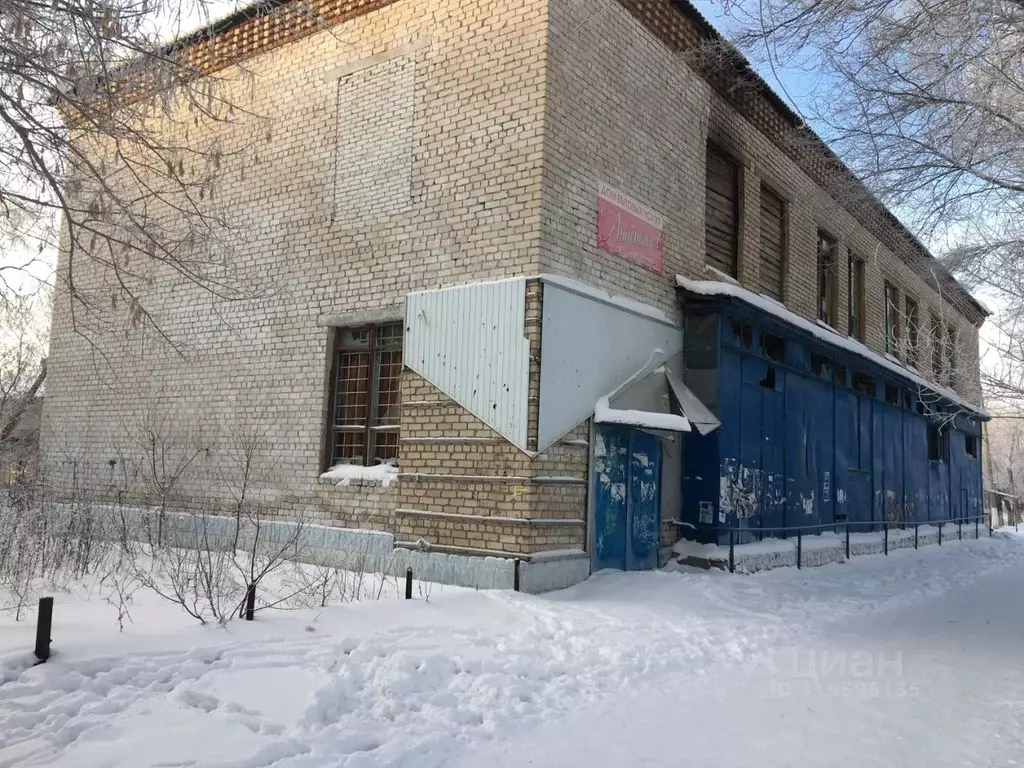 Помещение свободного назначения в Оренбургская область, Гай ул. ... - Фото 0
