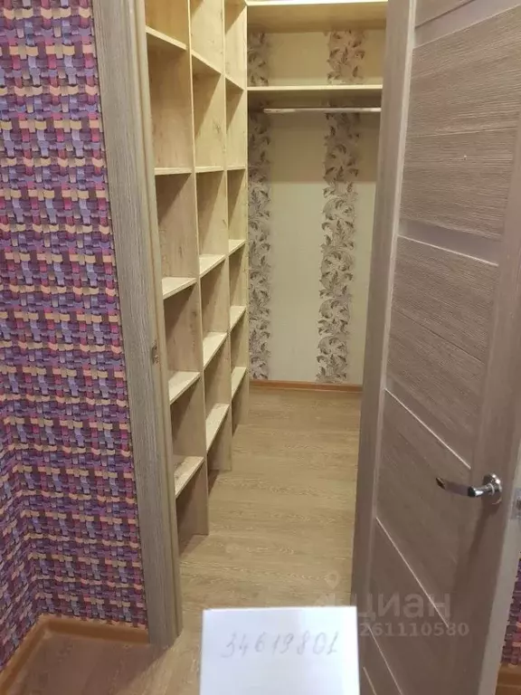 1-к кв. Волгоградская область, Волгоград ул. Расула Гамзатова, 7 (40.0 ... - Фото 1