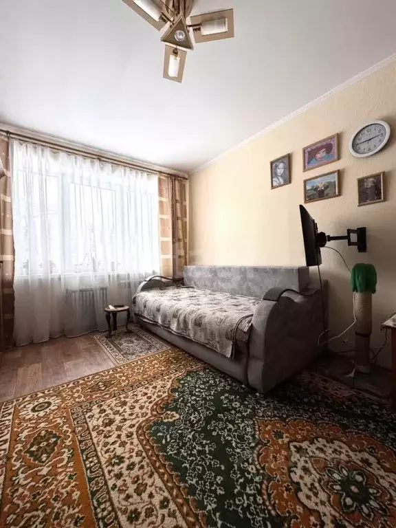 1-к кв. Кемеровская область, Кемерово Октябрьский просп., 69 (30.4 м) - Фото 0