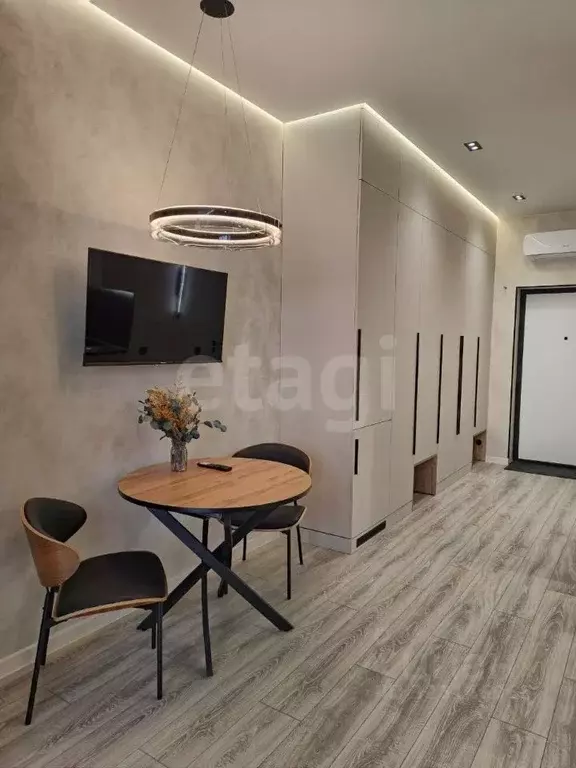 Студия Тюменская область, Тюмень ул. Евгения Войнова, 7 (37.0 м) - Фото 1