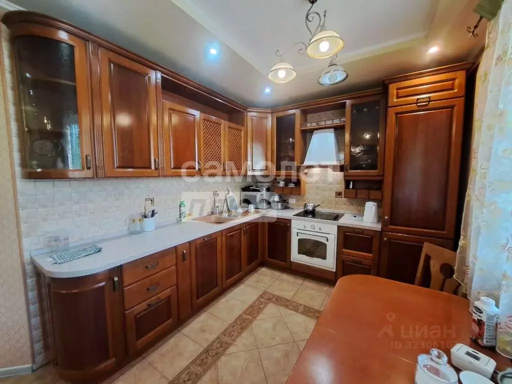 3-к кв. Амурская область, Благовещенск ул. Шимановского, 46/3 (92.0 м) - Фото 1