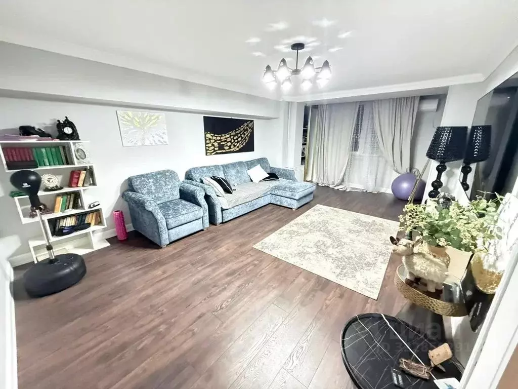 2-к кв. Чеченская республика, Грозный ул. Сайпуддина Шарпудиновича ... - Фото 1