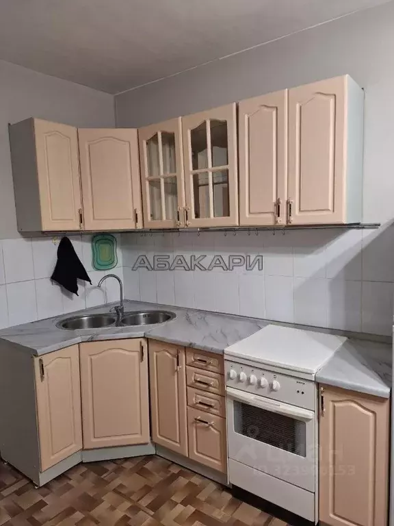 1-к кв. Красноярский край, Красноярск ул. Чернышевского, 110 (50.0 м) - Фото 2