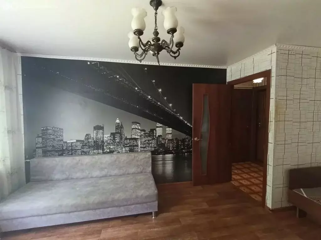 1-комнатная квартира: Нижнекамск, проспект Химиков, 80Б (29 м) - Фото 1