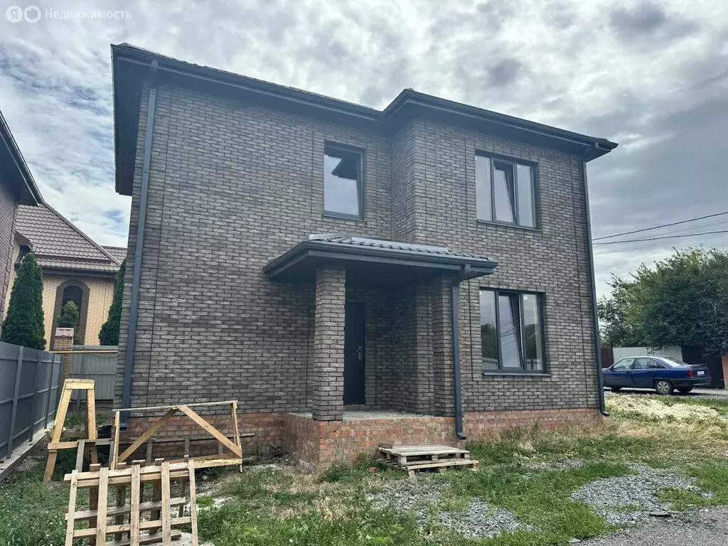 Дом в Ленинаван, улица Орджоникидзе (120 м) - Фото 1