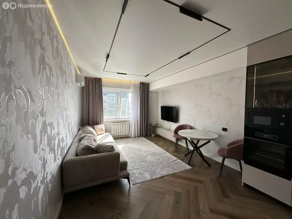 3-комнатная квартира: Иркутск, Красноказачья улица, 23/3 (63.3 м) - Фото 1