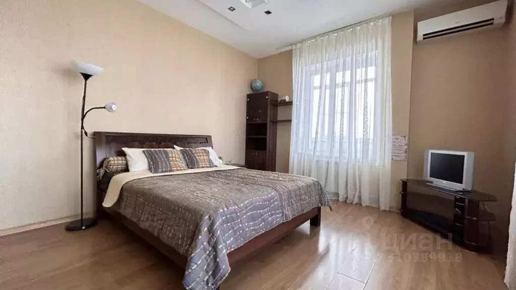 1-к кв. Самарская область, Самара ул. Маяковского, 89 (70.0 м) - Фото 0