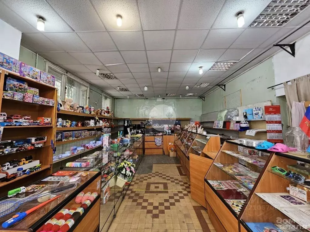 Торговая площадь в Ленинградская область, Отрадное Кировский район, ... - Фото 2