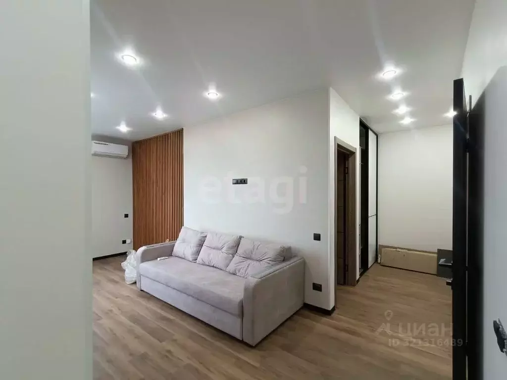 2-к кв. Приморский край, Надеждинский район, с. Вольно-Надеждинское ... - Фото 1