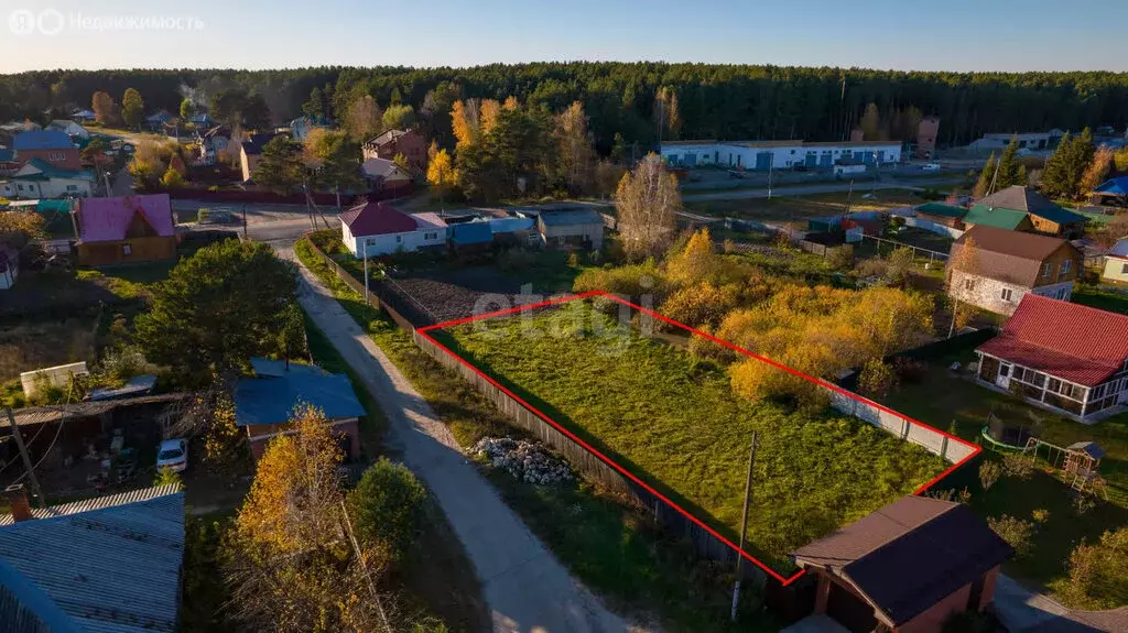 Участок в село Кафтанчиково, Коммунистическая улица (10 м) - Фото 1