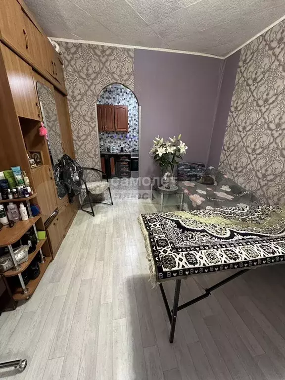 Комната 19 м в 1-к., 2/4 эт. - Фото 1