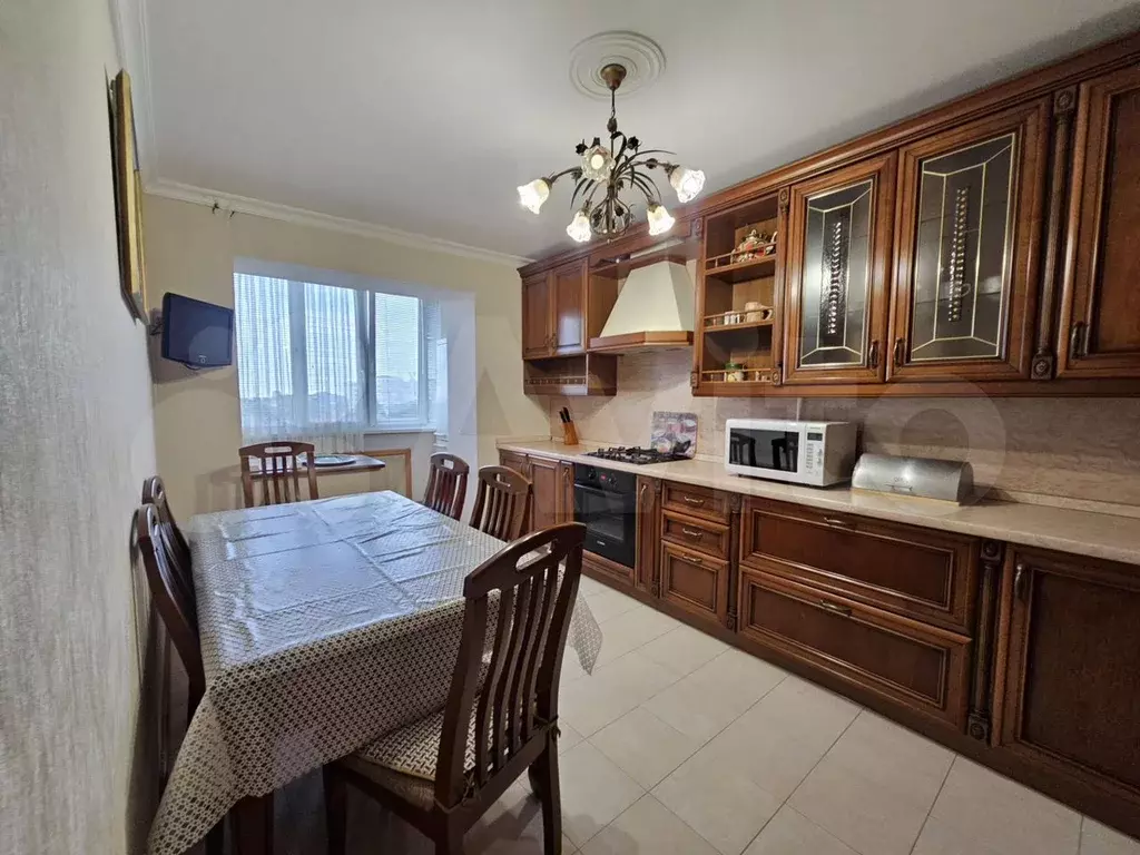 3-к. квартира, 70 м, 4/5 эт. - Фото 0