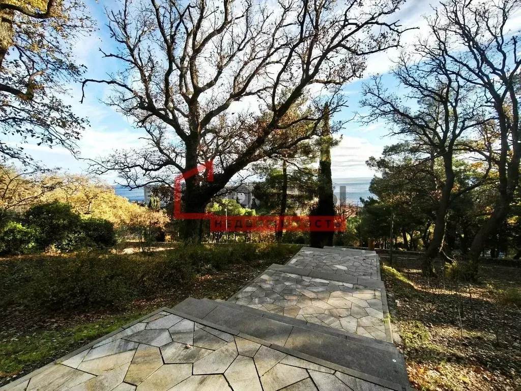 Участок в Крым, Алупка ул. Ульяновых, 2 (7.4 сот.) - Фото 1