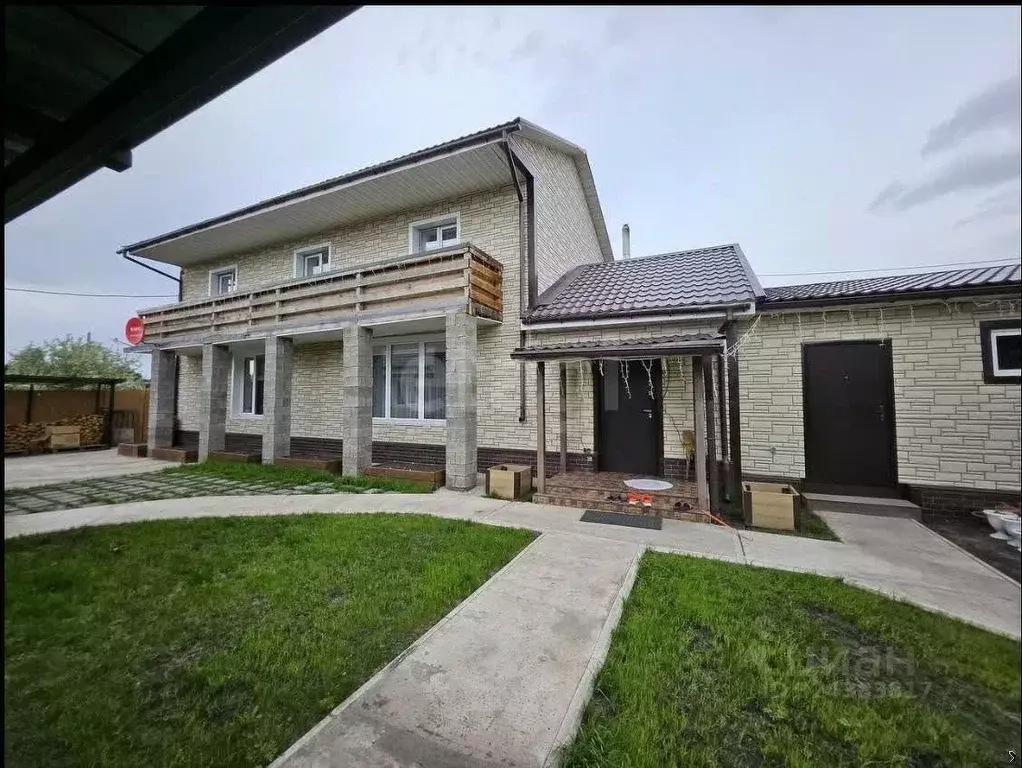 Дом в Красноярский край, Красноярск Даурская ул., 13/55 (200 м) - Фото 1