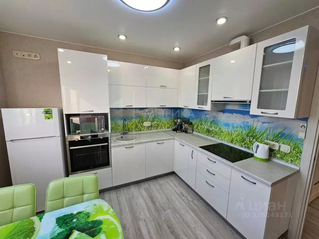 3-к кв. Тюменская область, Тюмень Широтная ул., 211к1 (72.4 м) - Фото 1