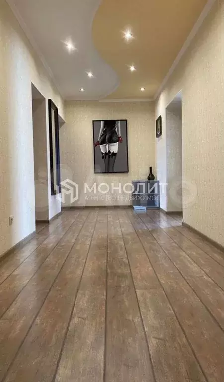 3-к. квартира, 170 м, 8/9 эт. - Фото 0