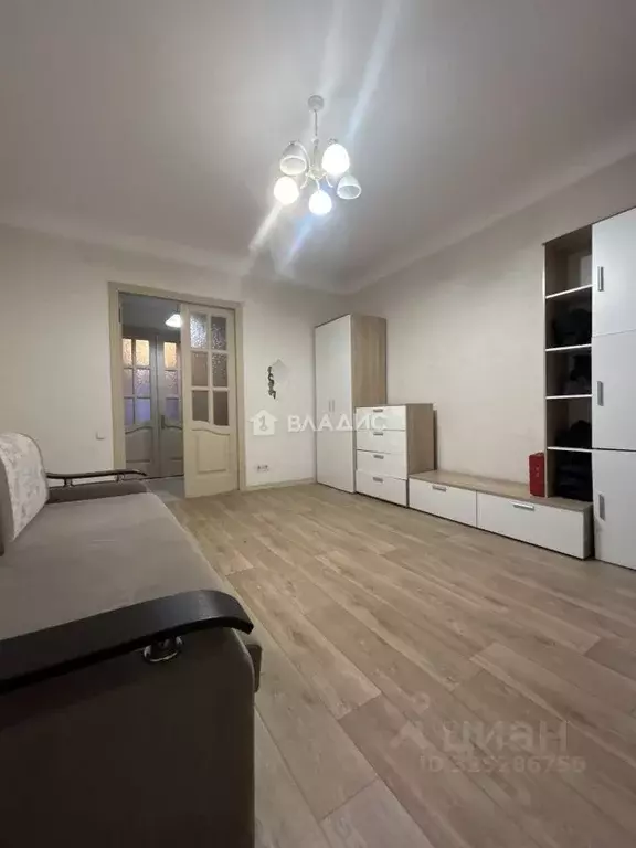 3-к кв. Волгоградская область, Волгоград Пражская ул., 10 (76.0 м) - Фото 2