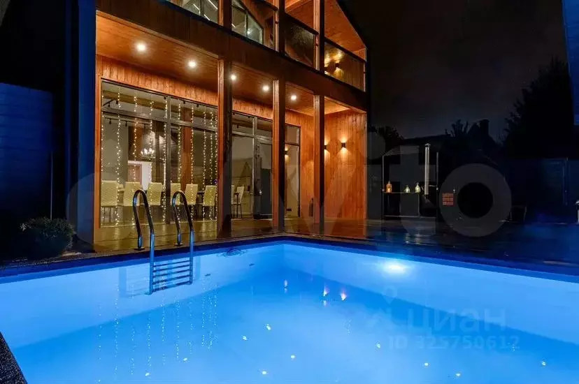 Дом в Московская область, Одинцовский городской округ, д. Ликино 75Б ... - Фото 1