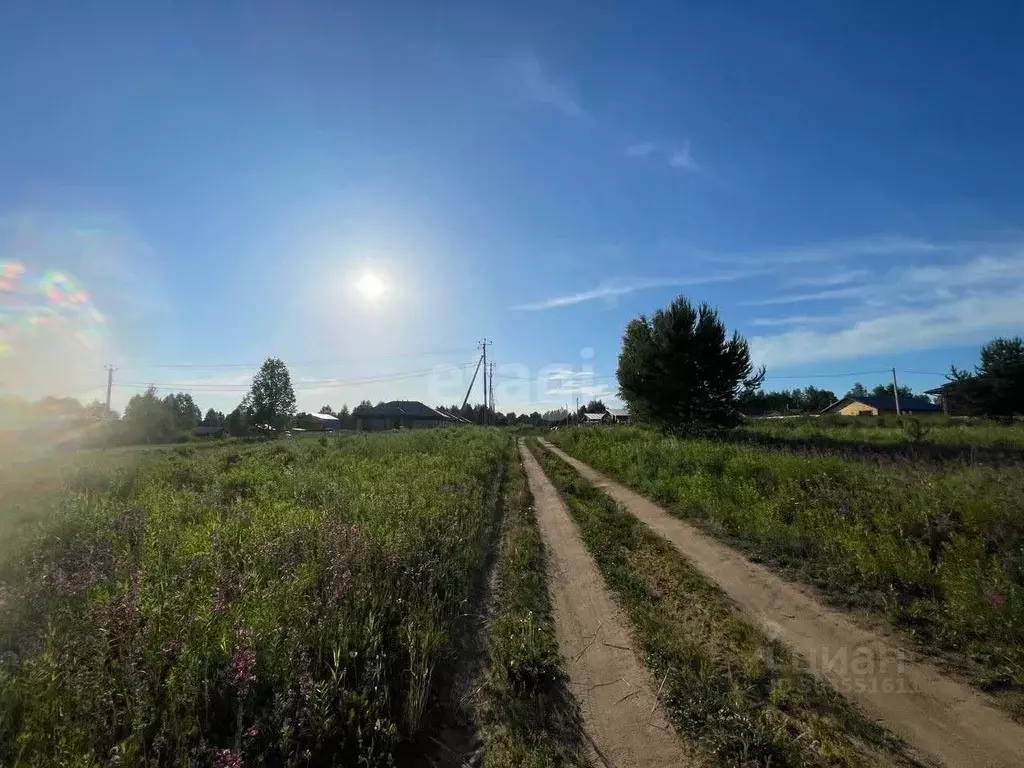 Участок в Удмуртия, Завьяловский район, д. Крестовоздвиженское  (12.0 ... - Фото 1