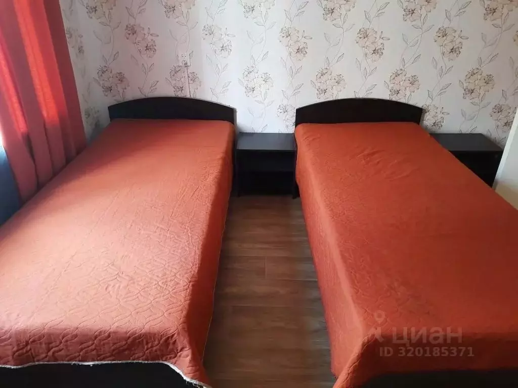3-к кв. Ленинградская область, Сосновый Бор Парковая ул., 26 (71.0 м) - Фото 2