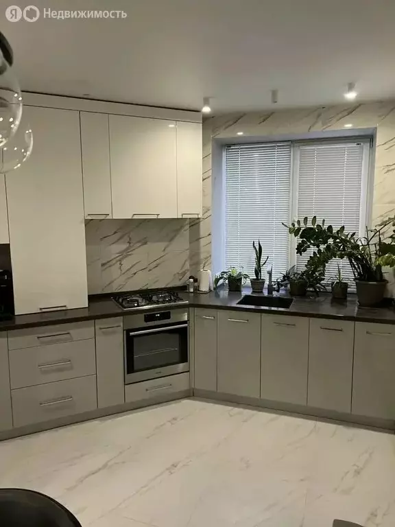 1-комнатная квартира: Таганрог, 3-й Новый переулок, 46 (51 м) - Фото 1