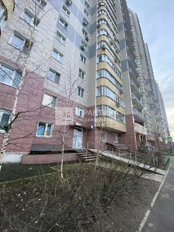 Продается 2-комнатная квартира - Фото 1