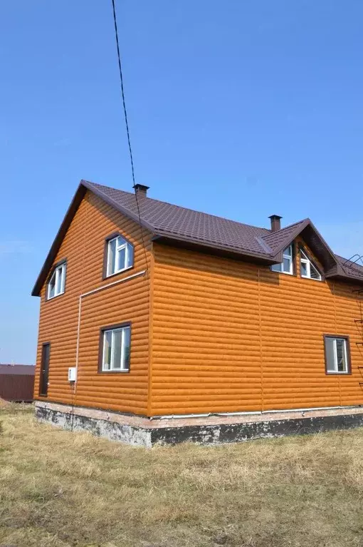 Дом в Башкортостан, Иглинский район, с. Акбердино ул. Аквалангистов, ... - Фото 1