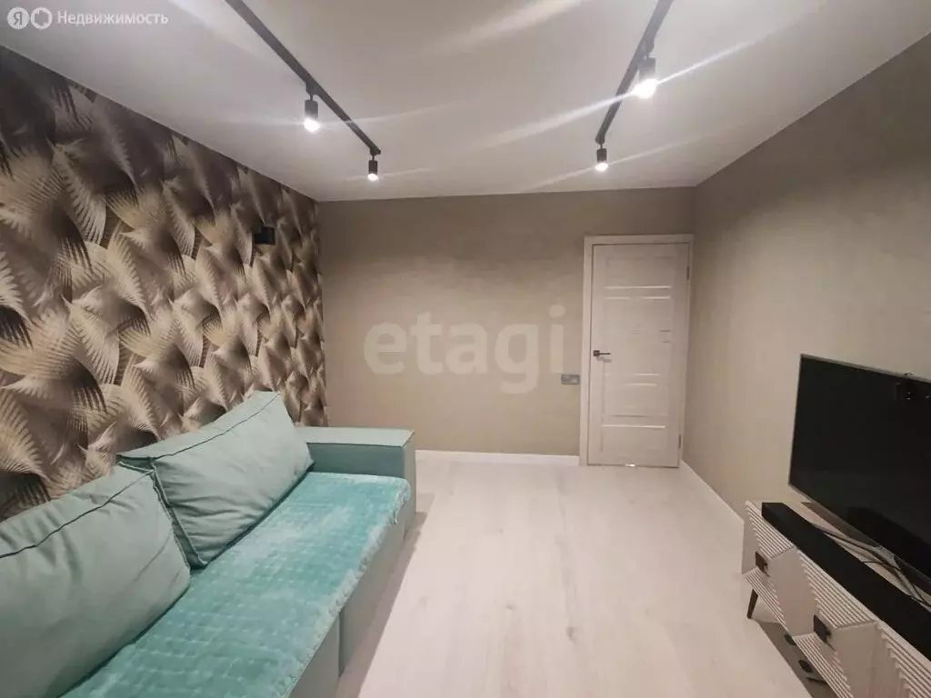 1-комнатная квартира: Саратов, улица имени Б.Н. Ерёмина, 1 (40.3 м) - Фото 2