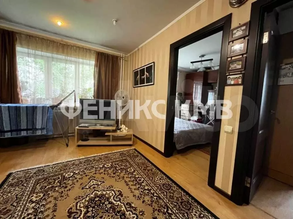 3-к. квартира, 50 м, 1/2 эт. - Фото 0