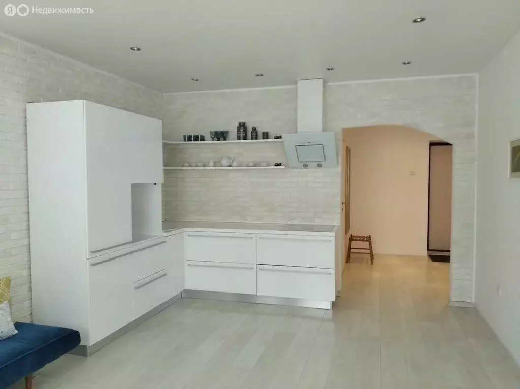 1-комнатная квартира: Тюмень, улица Циолковского, 7к1 (46.9 м) - Фото 1