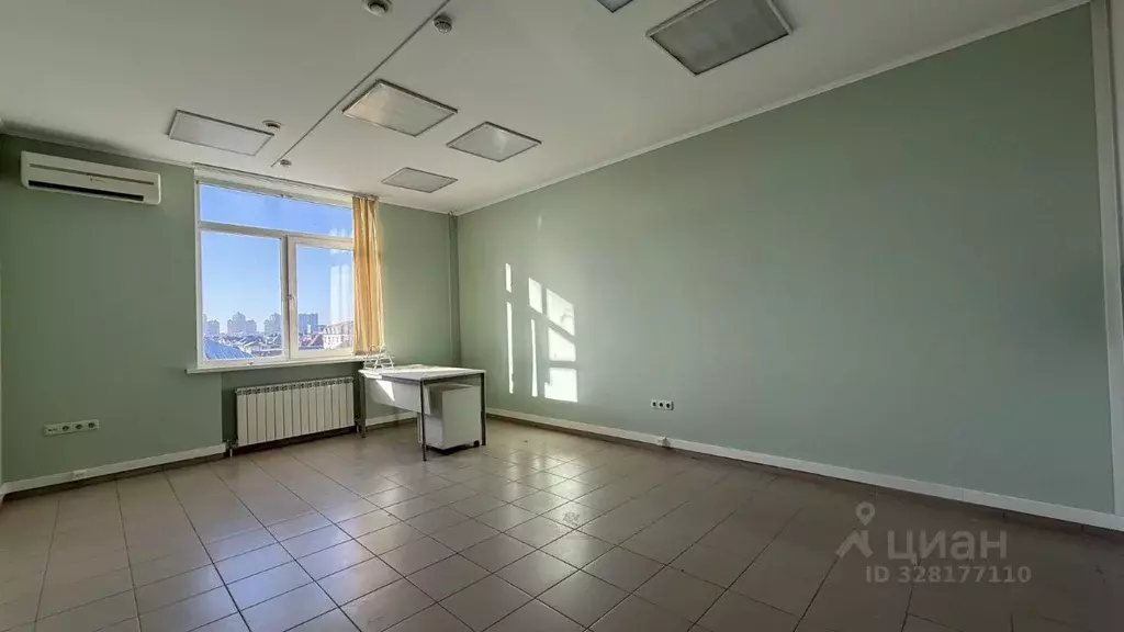 Офис в Краснодарский край, Краснодар ул. Красных Партизан, 106 (200 м) - Фото 2