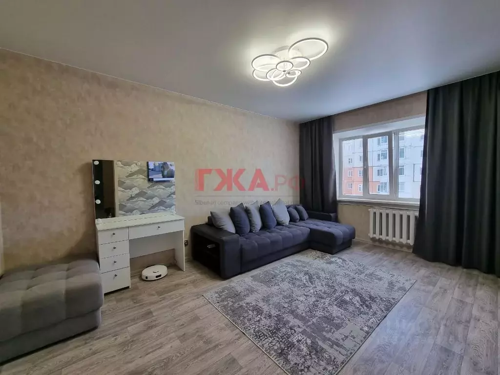 3-к кв. Саха (Якутия), Нерюнгри Южно-Якутская ул., 40 (77.0 м) - Фото 1