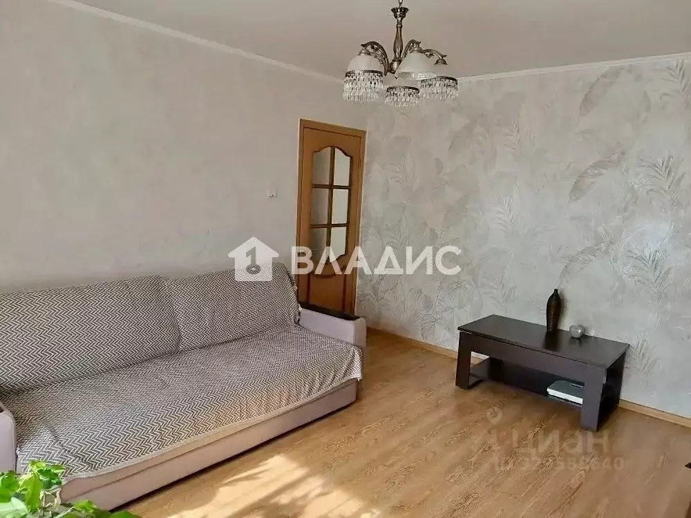 3-к кв. Бурятия, Улан-Удэ ул. Шумяцкого, 3 (66.5 м) - Фото 2