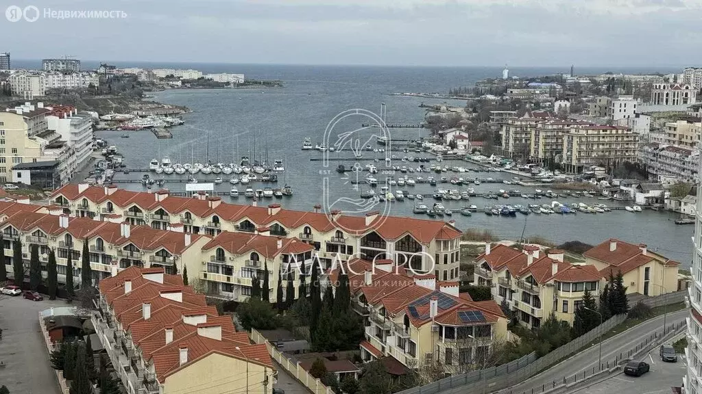 3-комнатная квартира: Севастополь, улица Степаняна, 2 (90.9 м) - Фото 1