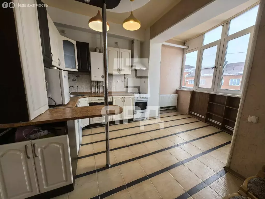 2-комнатная квартира: Таганрог, Литейная улица, 40а (76 м) - Фото 1