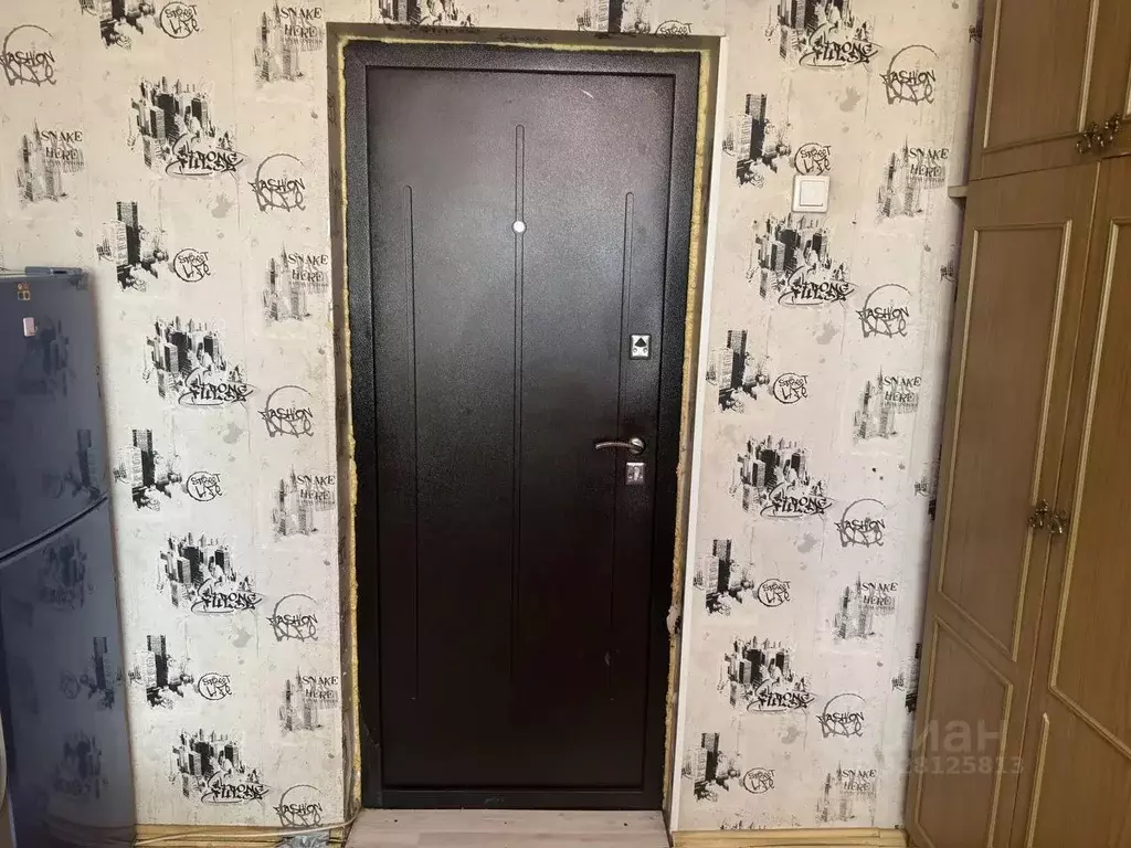 Комната Свердловская область, Екатеринбург ул. Самолетная, 45 (13.0 м) - Фото 2