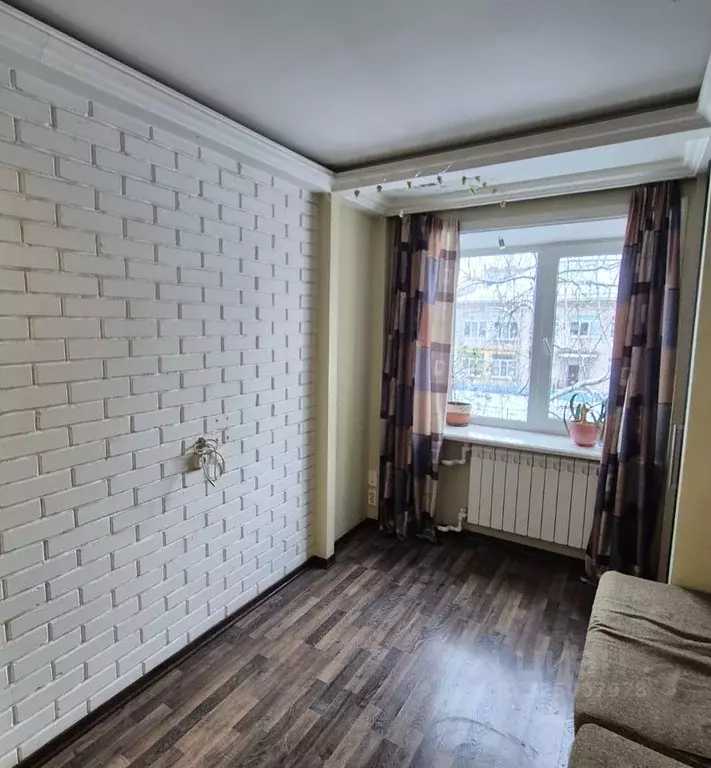 3-к кв. Брянская область, Брянск Полесская ул., 2 (61.0 м) - Фото 2