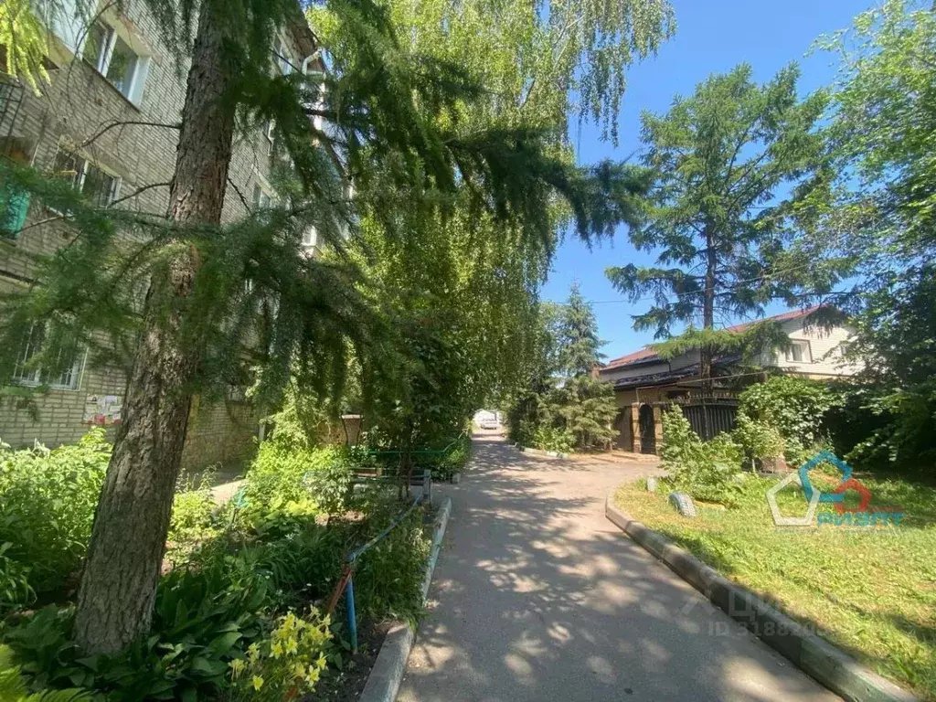 2-к кв. Омская область, Омск Привокзальный мкр, ул. Карбышева, 3В ... - Фото 1