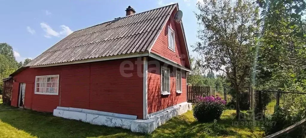 Дом в Ленинградская область, Киришский район, Будогощское городское ... - Фото 0