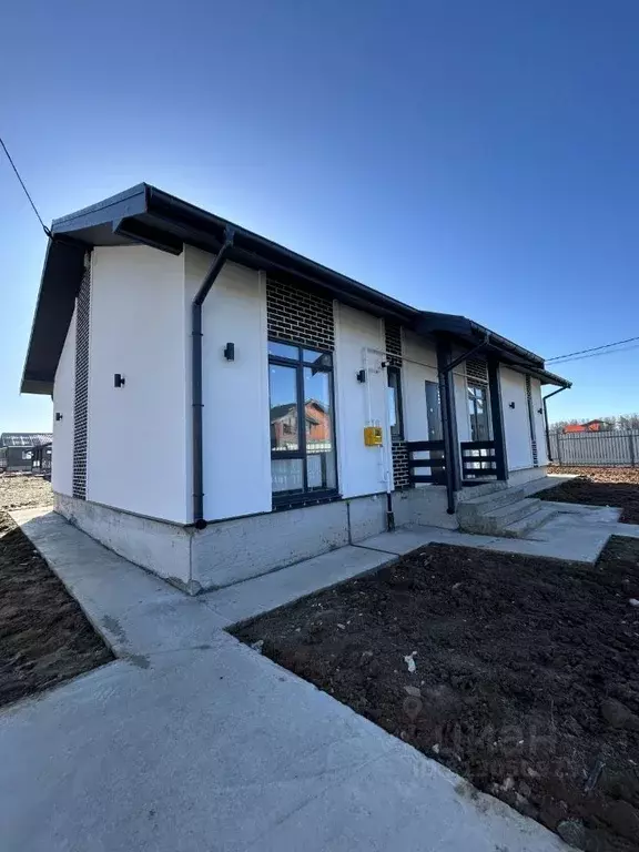 Дом в Калужская область, Жуковский район, Чубарово с/пос, д. Нара  ... - Фото 2