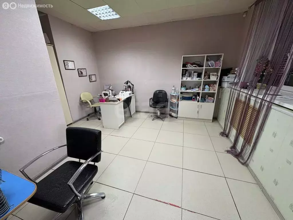 Офис (41.9 м) - Фото 2