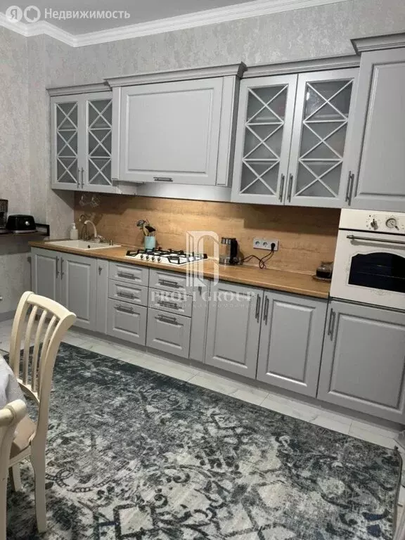 2-комнатная квартира: Махачкала, улица Крылова, 40А (48 м) - Фото 0